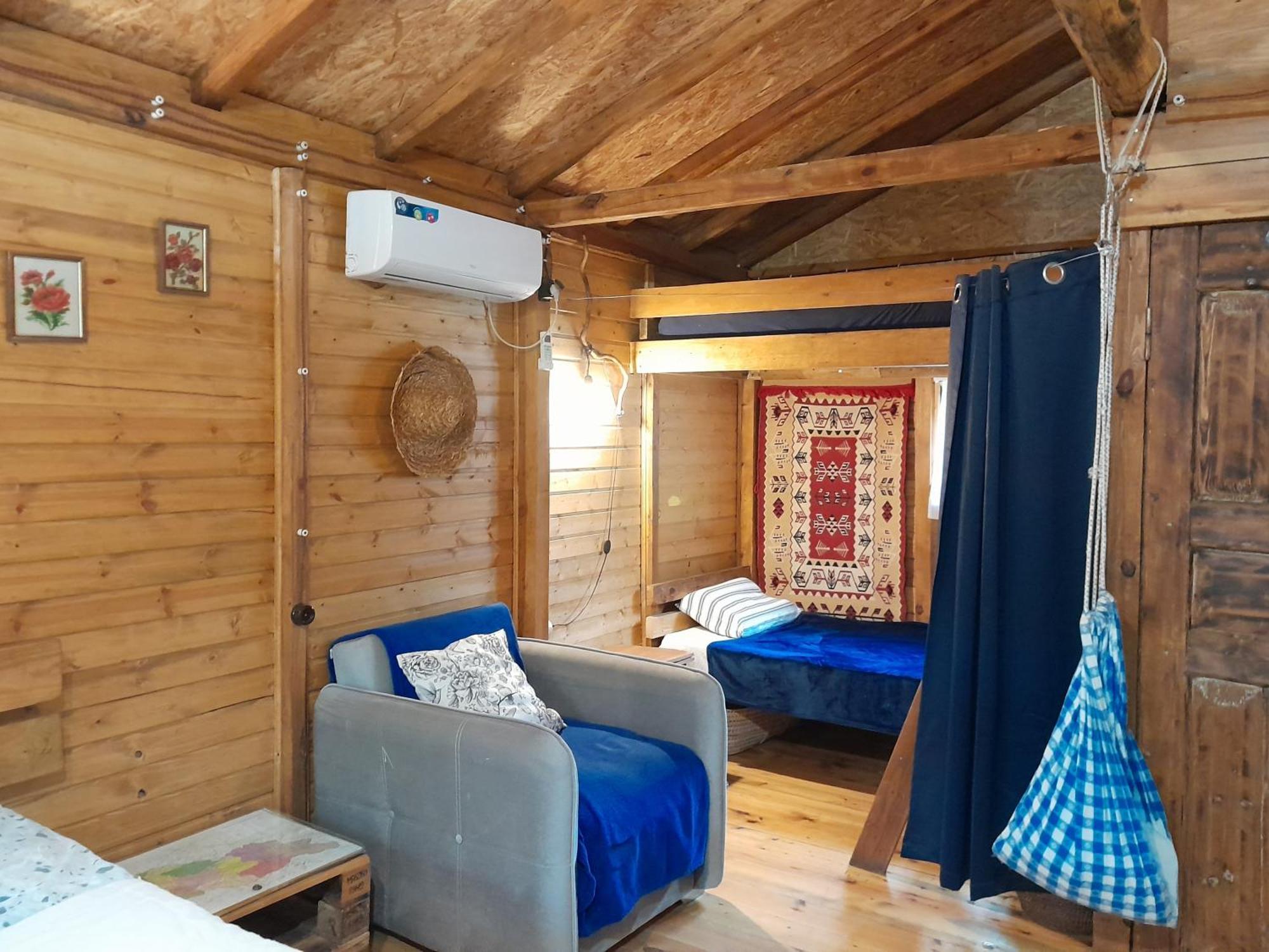 Tiny Houses Genacvale Мартвілі Екстер'єр фото
